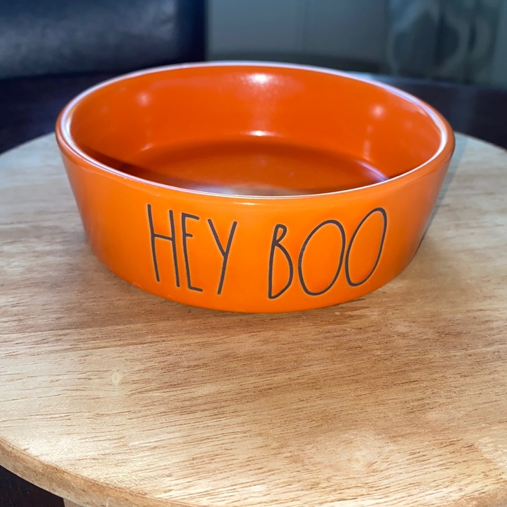 Small pet food / water bowl